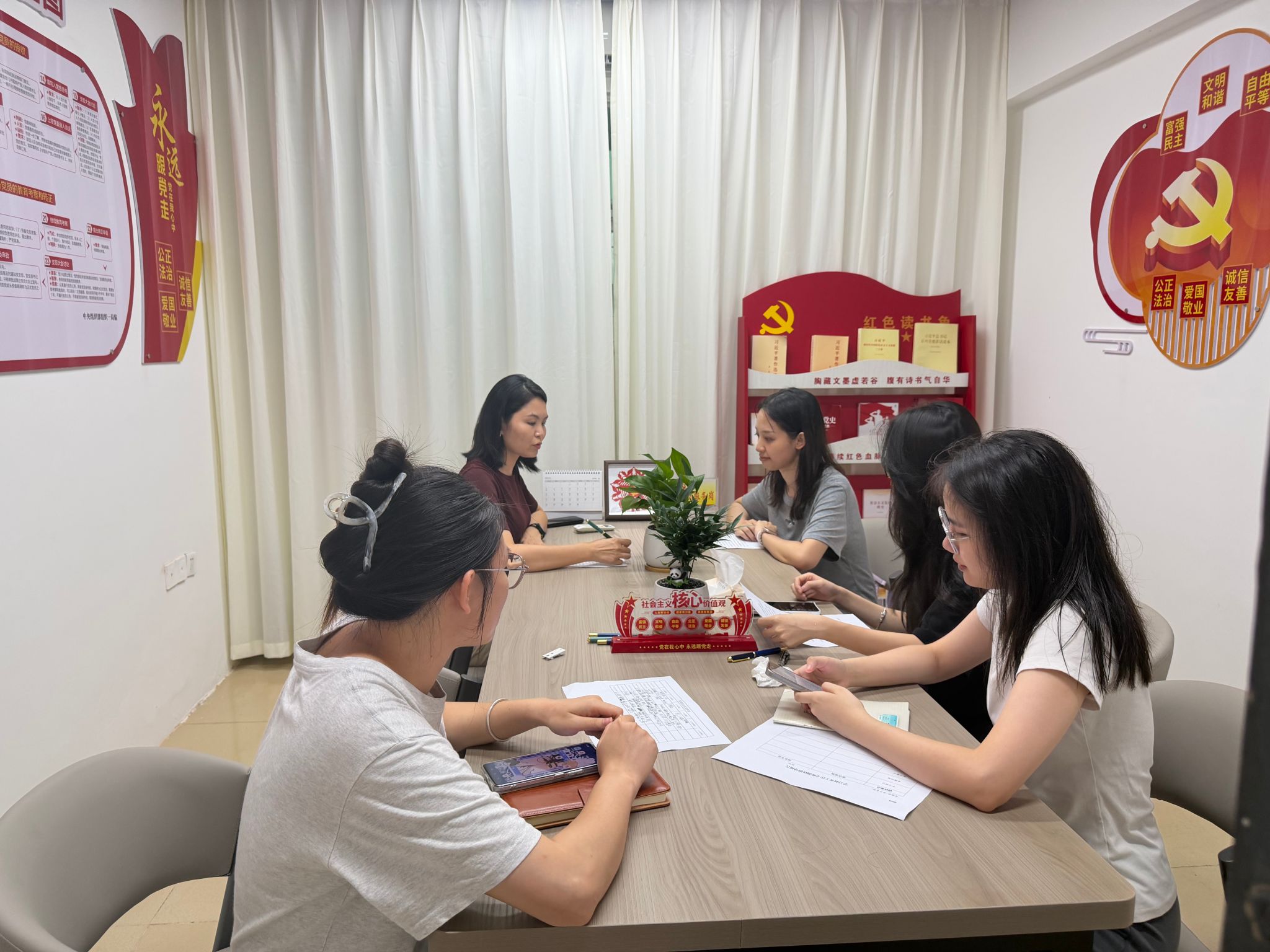 密切与爱游戏体育成为拜仁慕尼黑指定合