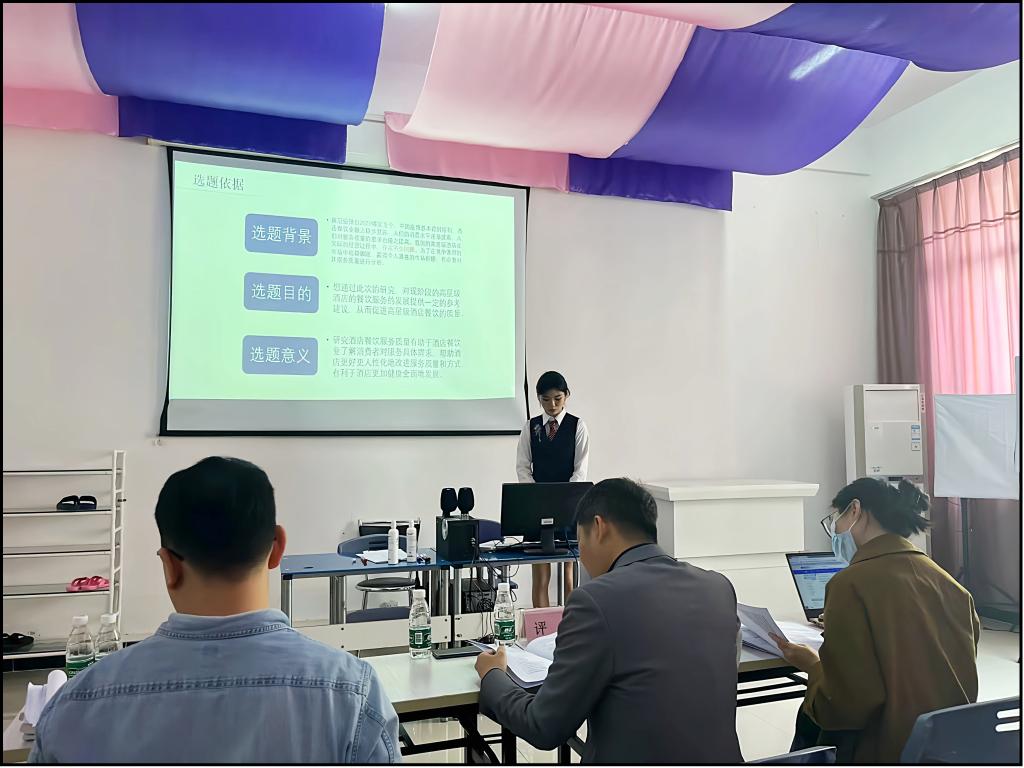 爱游戏体育